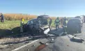 Accident teribil la Peresecina. Patru persoane, transportate la spital, după ce mașinile în care se aflau s-au ciocnit. Automobilele, distruse complet - VIDEO