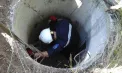 A căzut într-o fântână de cinci metri în toiul nopții: Un barbat din Cimișlia, salvat de pomperi 