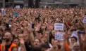 Zeci de mii de spanioli au ieșit în stradă din cauza crizei locuințelor: manifestațiile de la Barcelona au degenerat în violențe - VIDEO