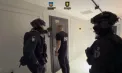 Noi detalii despre perchezițiile de la cele cinci call-centre din Chișinău: opt persoane, reținute într-un dosar de escrocherie cu criptomonede. Ce au găsit polițiștii în urma descinderilor