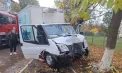 Un bărbat a murit, după ce s-a izbit cu mașina într-un copac, la Soroca: Ce spun medicii