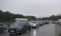 Planificați să plecați din țară? Aglomerație la Leușeni și Sculeni. Călătorii sunt îndemnați să aleagă rute alternative - FOTO