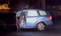 Imagini virale cu un urs blocat în mașina unei familii din Alaska: Vecinii au auzit claxonul sunând fără oprire. Cum l-au scos salvatorii - VIDEO
