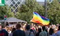Republica Moldova, condamnată la CEDO, după ce un preot a rupt drapelul la un marș LGBT+: este obligată să plătească mii de euro