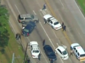 VIDEO. Imagini uluitoare in Huston, unde un suspect a fost impuscat mortal de politisti, la finalul unei urmariri transmise in direct
