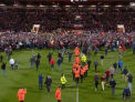 Nebunie in Anglia. Ce au facut fanii unei echipei care a promovat pentru prima data in istorie in prima liga - VIDEO