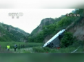 Accident tragic in nordul Chinei. Un autobuz a cazut de pe o stanca inalta de 30 de metri. 35 de oameni au murit - VIDEO