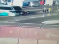Accident GROAZNIC la Baku, inainte de Jocurile Olimpice: 3 sportive austriece au fost lovite de un autobuz. Momentul a fost suprins de camere - VIDEO
