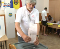 VOTUL POLITICIENILOR. Cum au votat Igor Caldare, Grigore Petrenco, Mihai Carlig, Tatiana Tomacu, Timotei Turcanu si Anatolie Prohnitchi - VIDEO