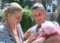 Micuta Veronica - copilul care a invatat sa nu planga pentru a-si multumi parintii ca l-au lasat in viata. Anomalia grava pe care o avea, dar pentru care s-a gasit remediu - VIDEO