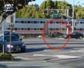 Un politist, EROU in California. L-a salvat pe un barbat din calea unui tren - VIDEO