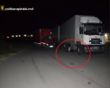 INCREDIBIL: Fura motorina dintr-un camion, in timp ce soferul dormea in cabina. Cum incerca barbatul sa sustraga 300 de litri combustibil - VIDEO