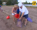 Alexandr Lukasenko, la scos cartofi, pepeni galbeni si verzi. Roada stransa, oferita unui azil de batrani - VIDEO