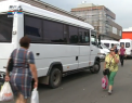 Microbuzele care vin din sate in Chisinau ar putea fi scoase, transportul sa circule din capitala doar in centrele raionale, iar de acolo in orase si sate. Initiativa este dezaprobata de calatori si soferi: "E o pierdere de timp" - VIDEO