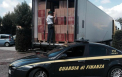 Tir moldovenesc incarcat cu doua tone de tigari, oprit in Italia. Valoarea capturii - 1 milion de euro - VIDEO
