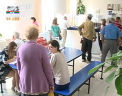Aglomeratie mare la oficiile postale: Oamenii au stat ore in sir la coada ca sa-si primeasca pensia sau indemnizatia - VIDEO
