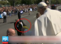 Papa Francisc in SUA, un adevarat fenomen: Intalnirea emotionanta dintre Suveranul Pontif si o fetita de 5 ani - VIDEO