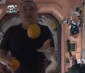 Au timp pentru orice: Membrii echipajului de pe Statia Spatiala Internationala s-au apucat de ...jonglerii - VIDEO