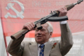 Kalasnikov si-a regretat inventia: "Durerea mea este de nesuportat, daca arma mea a rapit vieti"