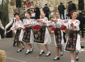 Mici combinati cu... tulburel. Cum s-au distrat sute de oameni la un targ al vinului la unul dintre cele mai maro combinate de vinificatie din tara - VIDEO