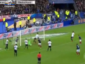 Au jucat fotbal intr-o seara neagra: Amicalul dintre Franta si Germania de la Paris s-a jucat in timpul atentatelor teroriste din oras - VIDEO