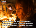 Dintr-un oras al iubirii si al luminii, intr-un urba cu strazi semi-goale. Mii de oameni au depus flori si lumanari acolo unde 129 de persoane au fost ucise de teroristi - VIDEO