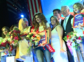 Concurs de frumusete: 10 concurente trebuiau sa imite o celebritate  de la Hollywood. Celei careia i-a reusit cel mai bine a luat coronita de miss - VIDEO