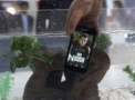 Primul smartphone din lume care poate fi spalat cu apa si sapun. Cand va fi pus in vanzare si la ce pret