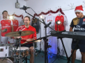 Cantareti pentru o zi: Trei jucatori de la Arsenal Londra au interpretat o melodie special creata cu ocazia Craciunului - VIDEO