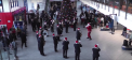 "Ceata politieneasca" a lui Mos Craciun a incins atmosfera de sarbatoare pe aeroportul international Chisinau - VIDEO