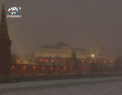 Este iarna in adevaratul sens al cuvantului in Rusia. Intr-o singura noapte la Moscova a nins cat intr-o jumatate de luna, asa ca multi soferi au ramas blocati in masini - VIDEO