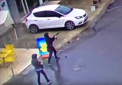 Doua femei au deschis focul si au aruncat o grenada intr-o sectie de politie din Istanbul - VIDEO
