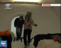 Recent casatoriti, un cuplu a decis sa petreaca o noapte intr-un hotel construit din zapada - VIDEO