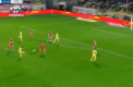 Nationala Romaniei isi testeaza fortele in amicale. Tricolorii au invins Lituania cu 1-0, prin reusita superba a lui Stanciu. Romanii vor juca duminica cu Spania - VIDEO