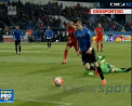 Gafa incredibila a portarului echipei Dinamo Bucuresti: Momentul in care i-a pasat mingea direct adversarului - VIDEO