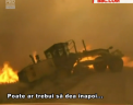 Echipa unei televiziuni din Oklahoma au salvat un barbat al carui utilaj a fost incercuit de flacari - VIDEO