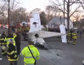 Un avion de mici dimensiuni s-a prabusit in mijlocul unei intersectii din New York - VIDEO