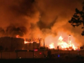 Incendiu urias in orasul american Phoenix: sute de pompieri au fost mobilizati pentru a lupta cu flacarile uriase, care au cuprins 8 cladiri - VIDEO