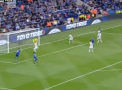 Nu-i mai opreste nimeni. Senzatia campionatului englez, Leicester, a mai facut un pas spre titlul istoric, dupa 4-0 cu Swansea - VIDEO