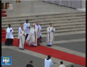 Zeci de mii de oameni s-au adunat in Piata Sfantului Petru, pentru a-l intampina pe Papa Francisc: "Fericirea voastra nu are pret. Nu poate fi vanduta sau cumparata" - VIDEO 