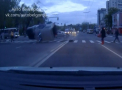 Momentul in care o masina a politiei din Belgorod este lovita in plin de o soferita. Ce facea femeia la volan - VIDEO