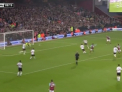 Ultimul meci pe Upton Park, marcat de... incidente: Inainte de partida, fanii echipei londoneze au atacat autocarul celor de la United - VIDEO