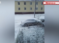 Surprize meteo. In Rusia prima zi de vara a venit cu ninsori, iar oamenii au fost nevoiti sa-si scoata din nou hainele de iarna - VIDEO