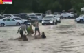 Ploi puternice in Sevastopol. 10 minute de precipitatii au inundat aproape tot orasul - VIDEO