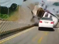 S-a nascut in camasa. Un tanar chinez a scapat cu viata dintr-un accident rutier - VIDEO