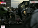 De patru zile, mai multi politisti sunt tinuti ostatici in Erevan de catre un grup de indivizi inarmati. Fortele de securitate poarta negocieri, insa deocamdata fara rezultat - VIDEO