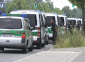 Ore de cosmar aseara in orasul Munchen. Cel putin noua oameni au murit si alti 21 au fost raniti, dupa ce un tanar de doar 18 ani a deschis focul in apropierea unui centru comercial din oras - VIDEO