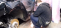 Reparatia anului vine din Rusia. Uite cum a reparat un meserias un BMW Seria 7 - VIDEO 