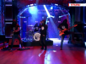 Carla\'s Dreams si-a dus "Eroina" la un post de televiziune din Rusia. Invitati la emisiunea "Vecernii Urgant", baietii au cantat in romana - VIDEO