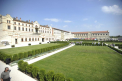 Castelul MIMI si-a deschis astazi usile! Zeci de oameni au mers sa vada cum arata o bijuterie arhitecturala din lumea vinul - GALERIE FOTO